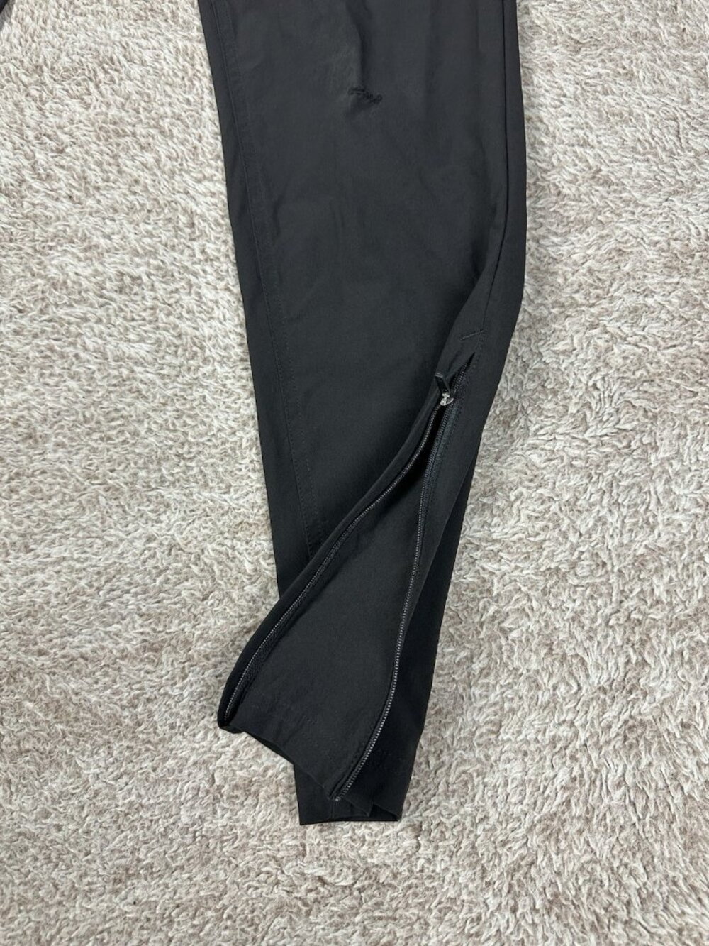 Patagonia Womens Size 6 Skyline Traveler Pants Black Hiking Ankle Zip STY55650 - Picture 5 of 16